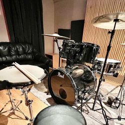 DRUM SCHOOL